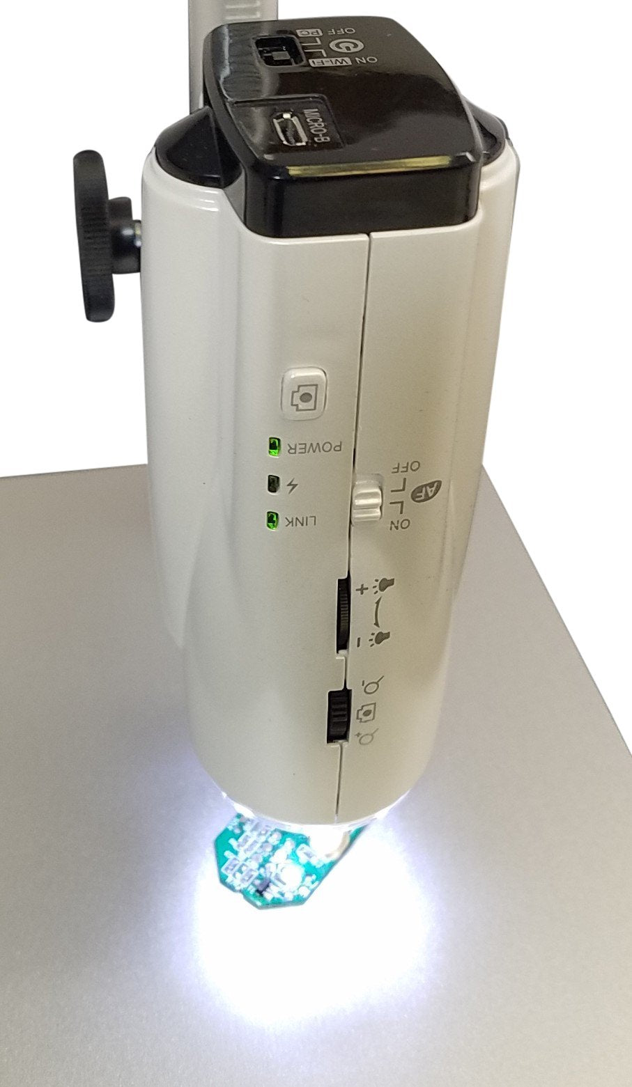 Vitiny Um05 Handheld Usb Digital Autofocus Microscope With Steel Stand (Up To 320X On 22'' Monitor) And Measurement Functions